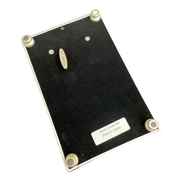 First Communion Know The Joy Ivory Music Box Plays Jesus Loves Me New - Picture 8 of 11